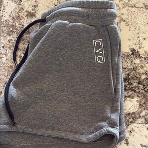 Constantly Varied Gear rest day shorts size small